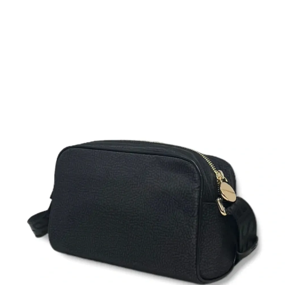 Маленькая кроссбоди из линии Eco Маленькая кроссбоди из линии Eco