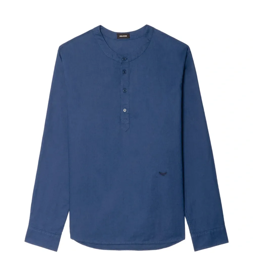 Футболка на пуговицах