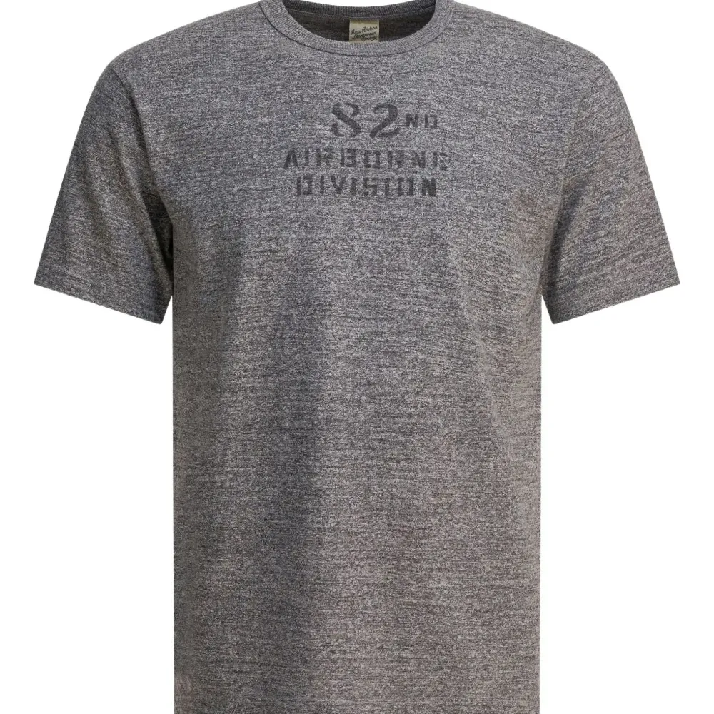 Футболка с принтом и круглым вырезом