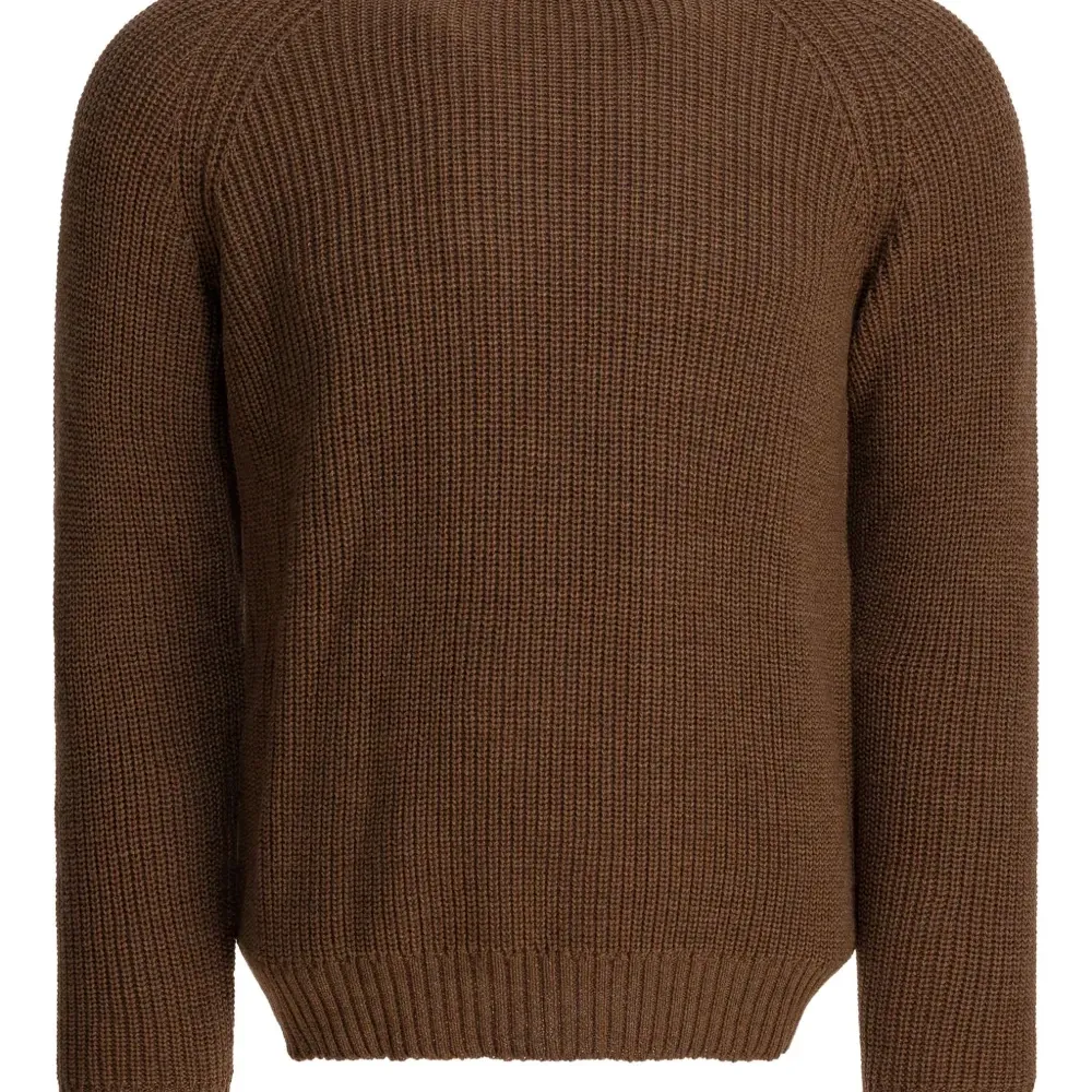 Джемпер с ребристой структурой и круглым вырезом