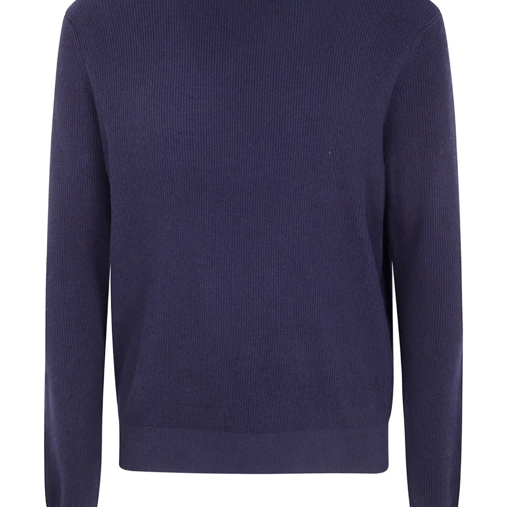 Трикотажный свитер с круглым вырезом