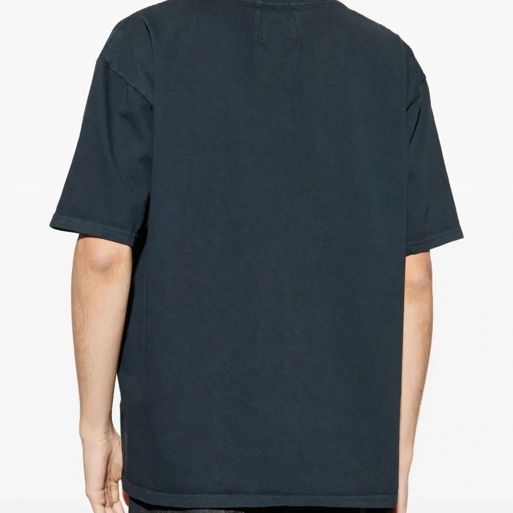 Футболка с графическим принтом