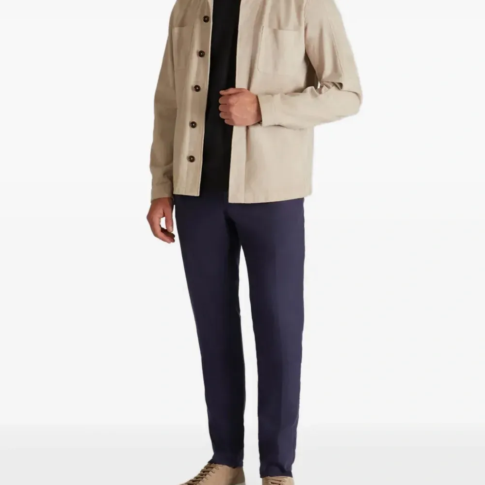 Футболка с круглым вырезом