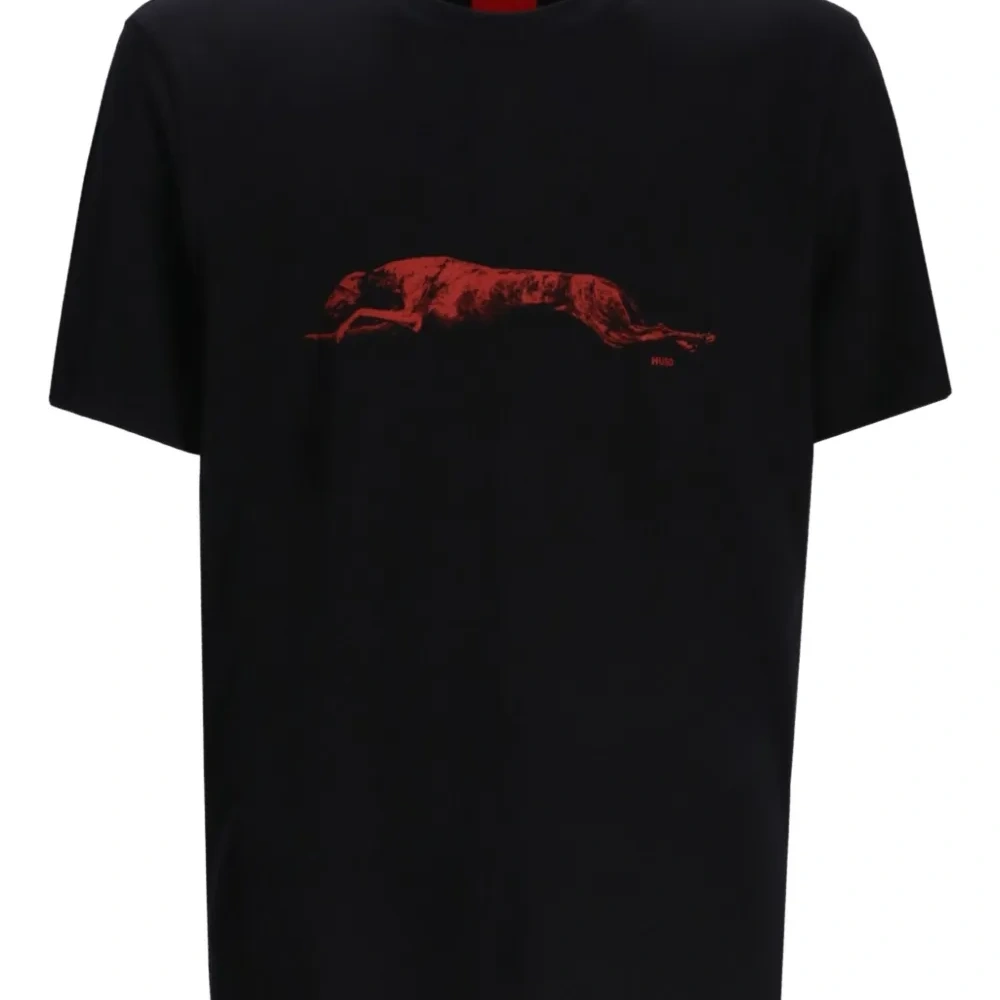 Футболка с графичным принтом