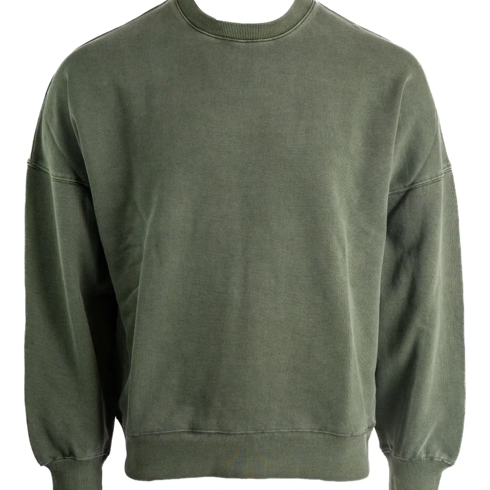 Свитшот с тиснёным логотипом