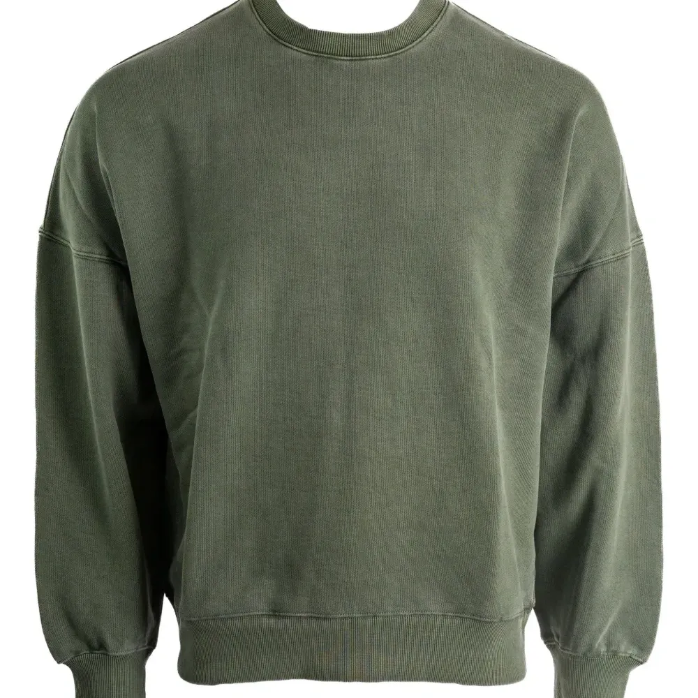 Свитшот с тиснёным логотипом