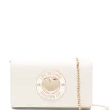 Сумка через плечо с цепочным ремешком и подвеской в форме сердца