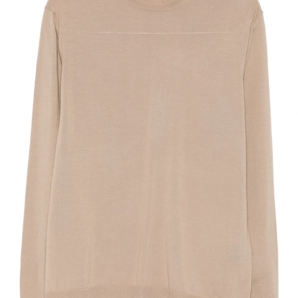 Джемпер с круглым вырезом