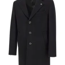 Пальто с лацканами и декоративной булавкой