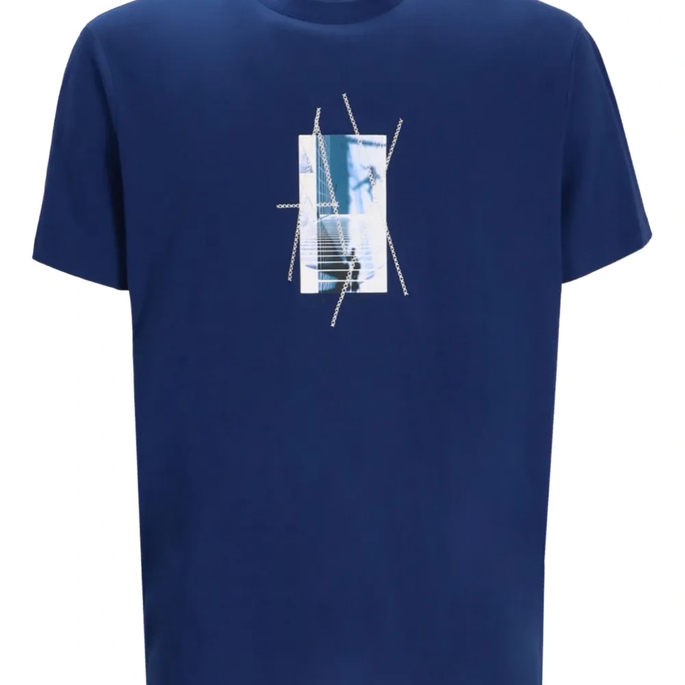 Футболка с графичным принтом