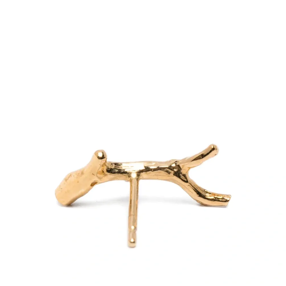 Серьга в форме ветки