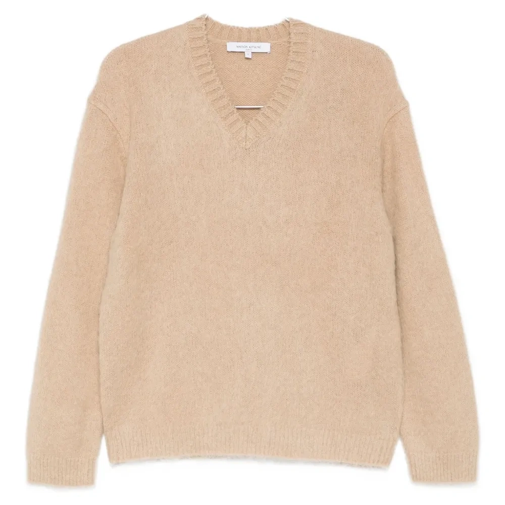 Свитер с V-образным вырезом