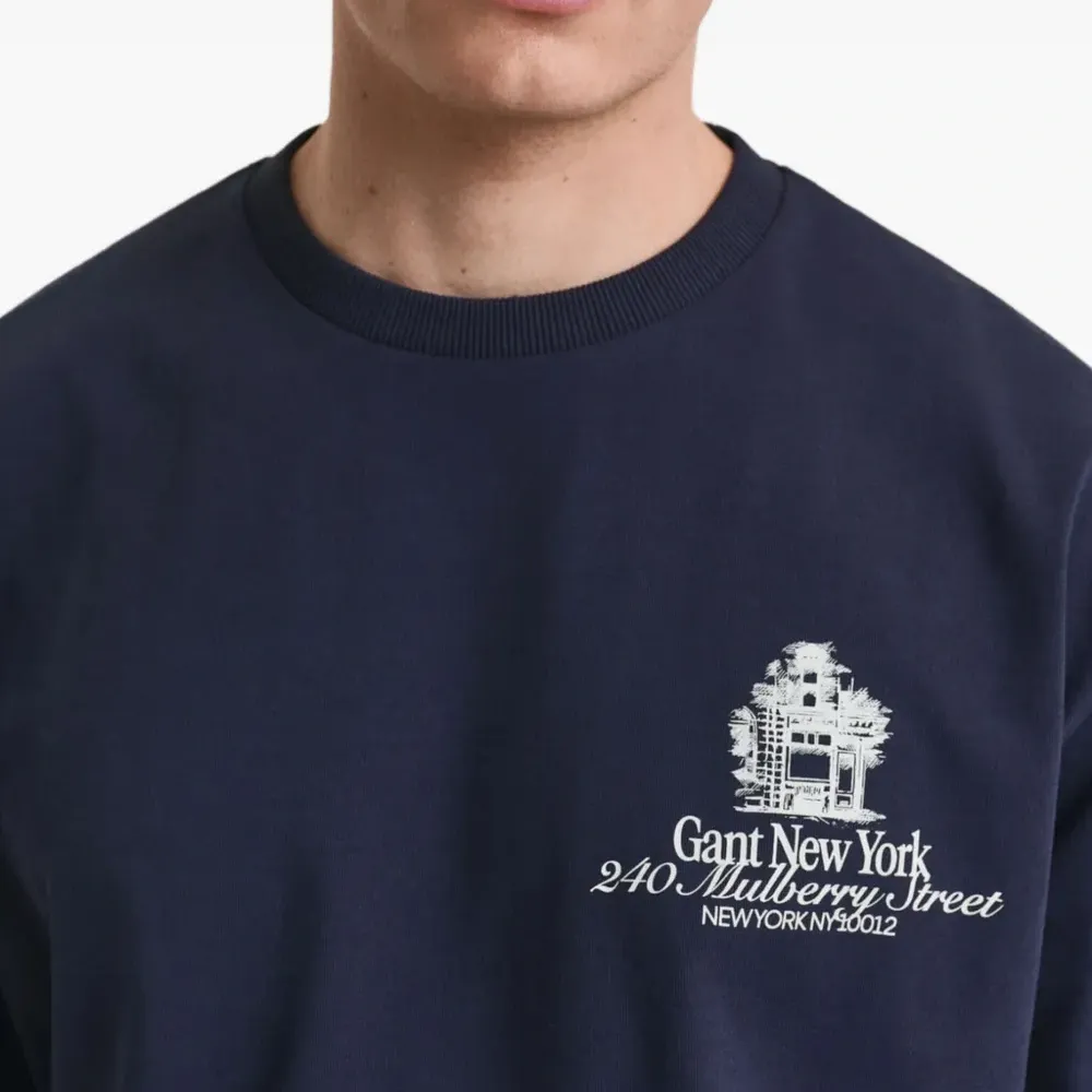 Футболка с графическим принтом