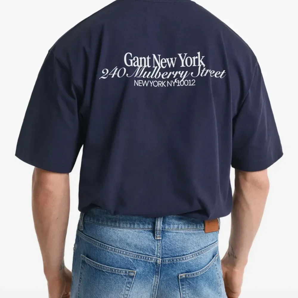 Футболка с графическим принтом