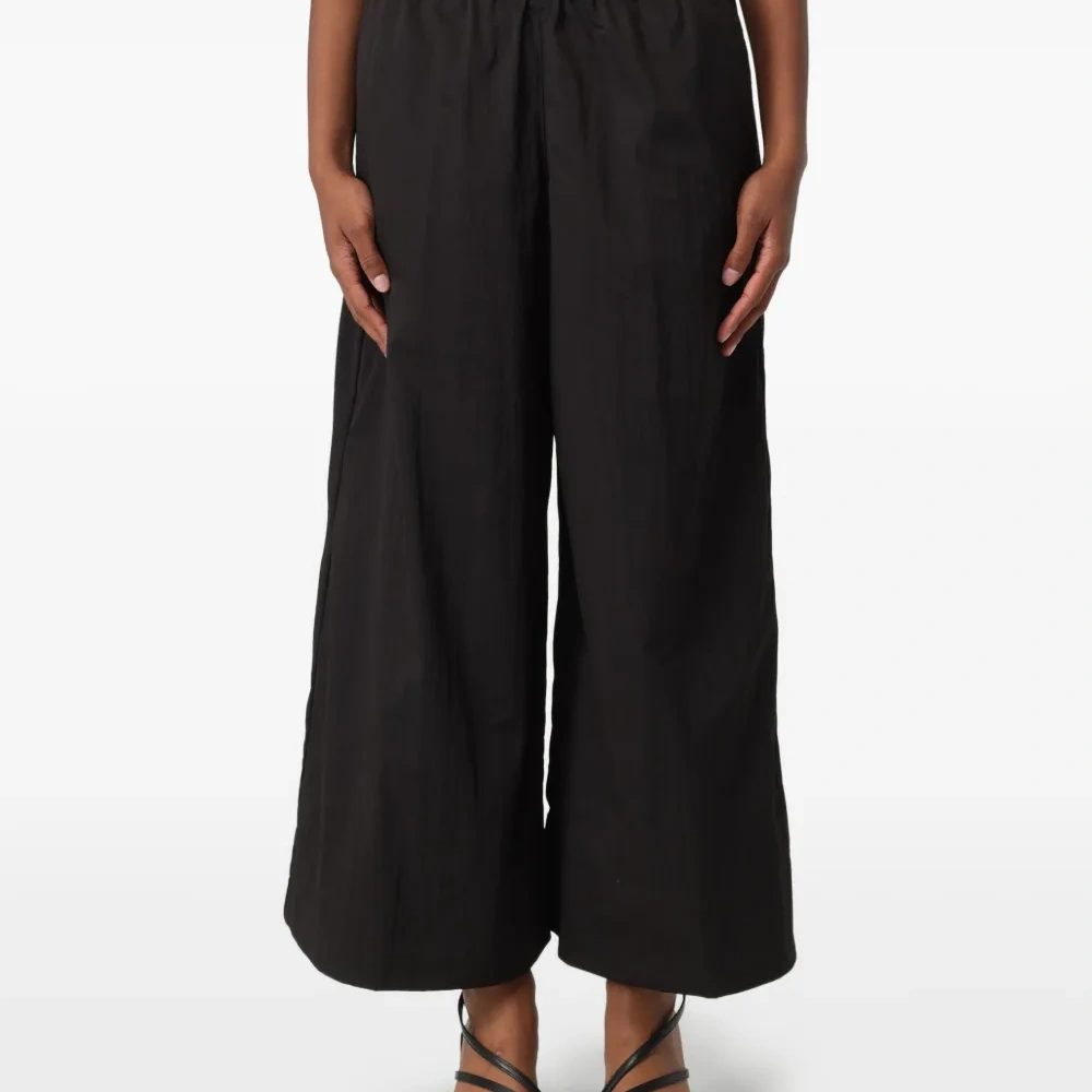 Брюки на эластичном поясе