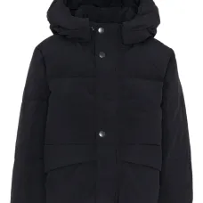 Куртка с капюшоном и карманами