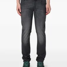 Джинсы с пятью карманами и эффектом стирки Джинсы с пятью карманами и эффектом стирки