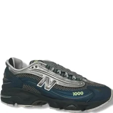 Кроссовки 1000