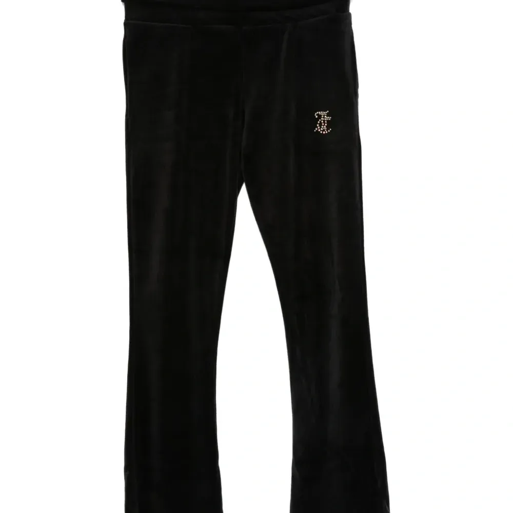 Велюровые брюки, украшенные стразами Велюровые брюки, украшенные стразами