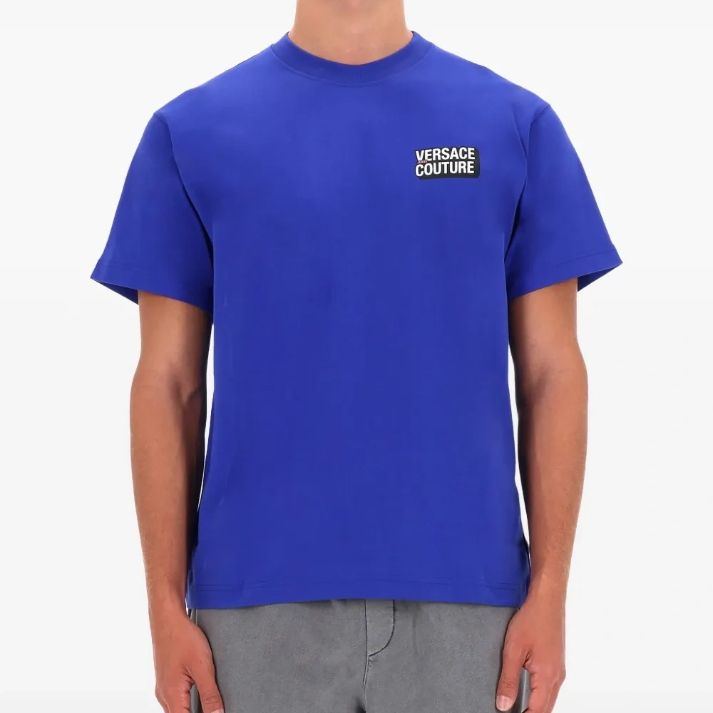 Футболка с нашивкой-логотипом