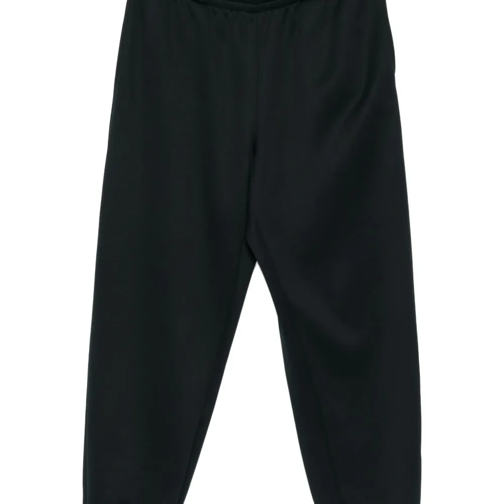 Спортивные штаны на эластичном поясе