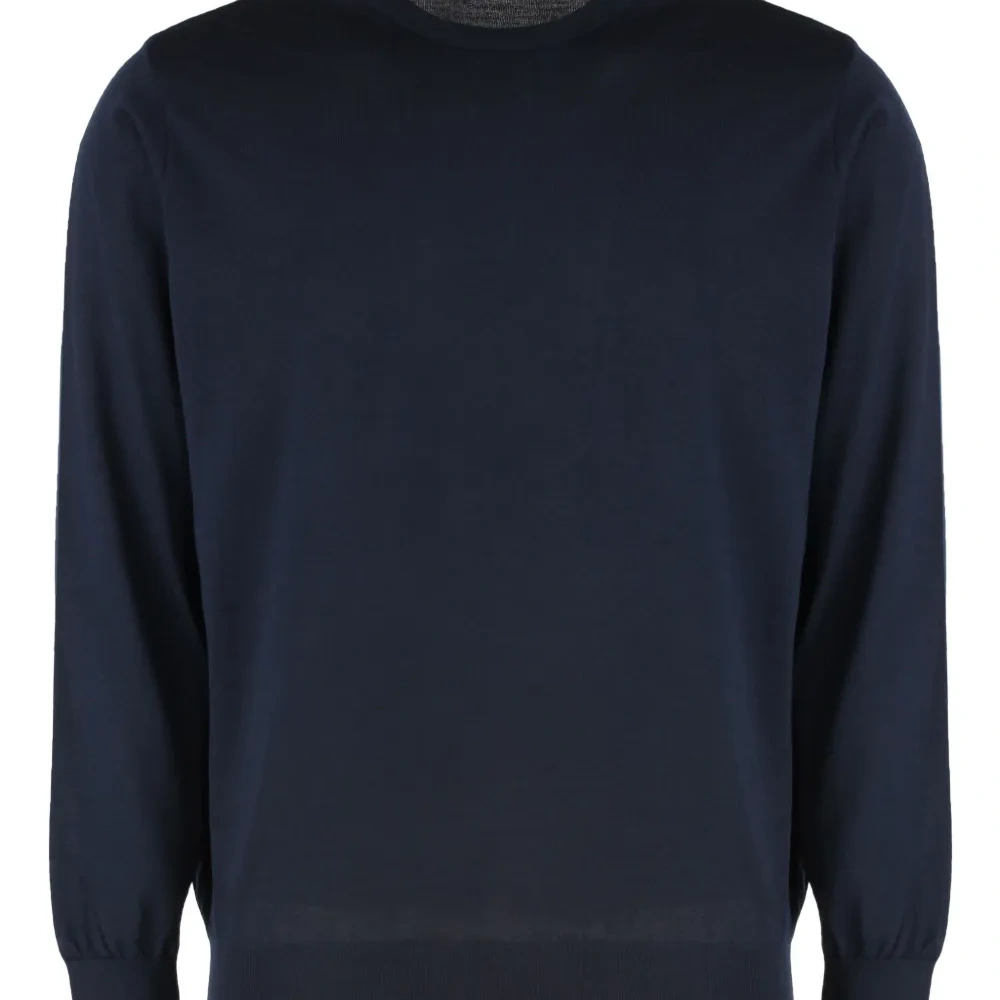 Вышитый свитер с круглым вырезом