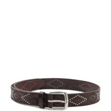 Пояс с геометрическим узором, украшенный заклепками