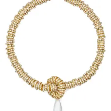 Ожерелье с жемчужной подвеской