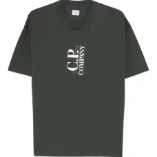 Футболка с логотипом