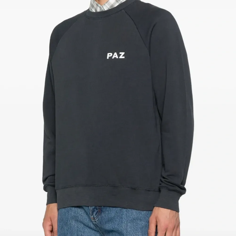 Толстовка с рукавами реглан