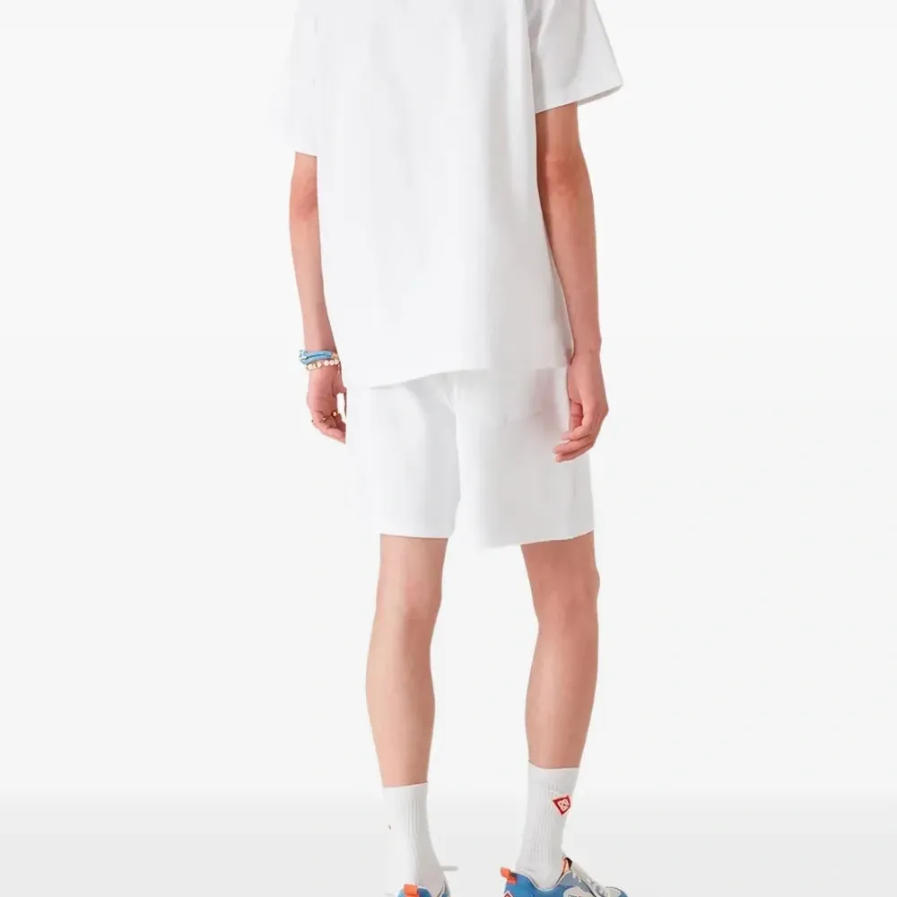 Футболка с круглым вырезом и графическим принтом