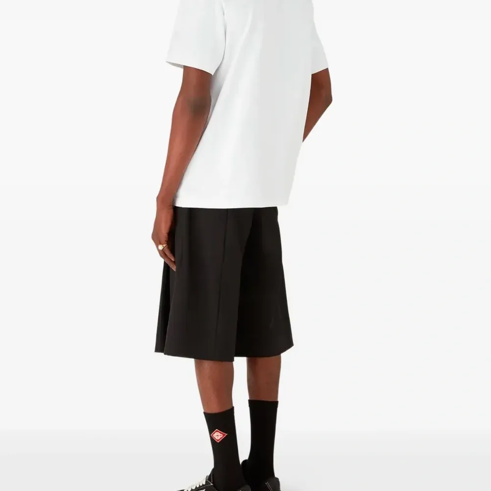 Футболка с круглым вырезом и графическим принтом