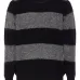 Свитер в полоску с круглым вырезом
