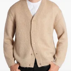 Кардиган на пуговицах