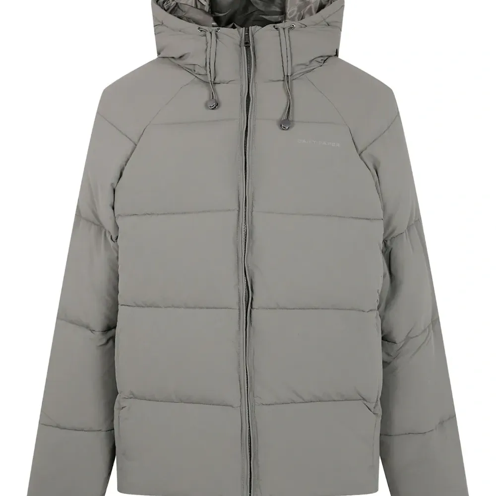 Пуховик с капюшоном