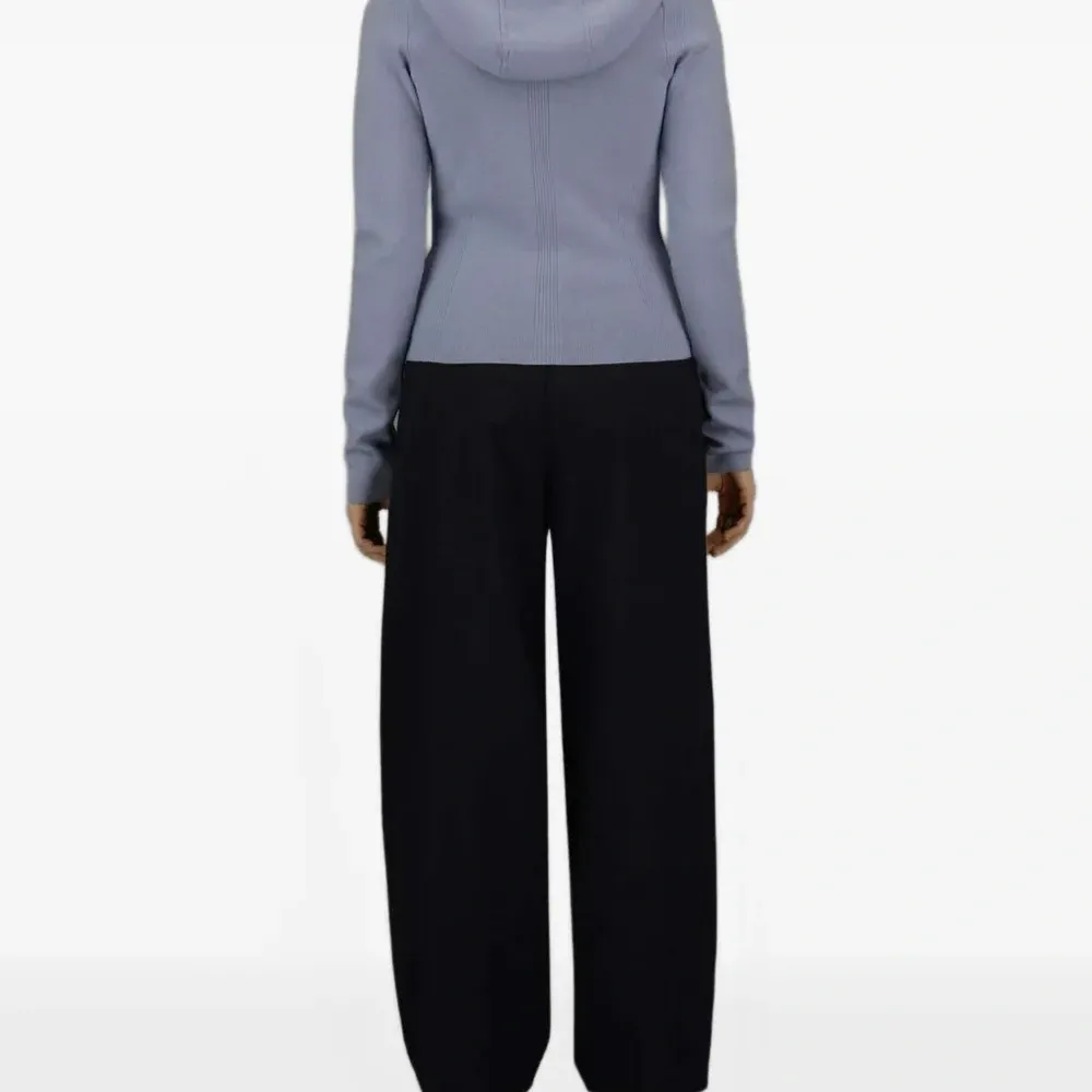 Зауженные брюки