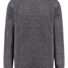 Вязаный свитер в рубчик