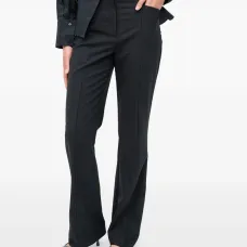 Брюки с отделкой швами