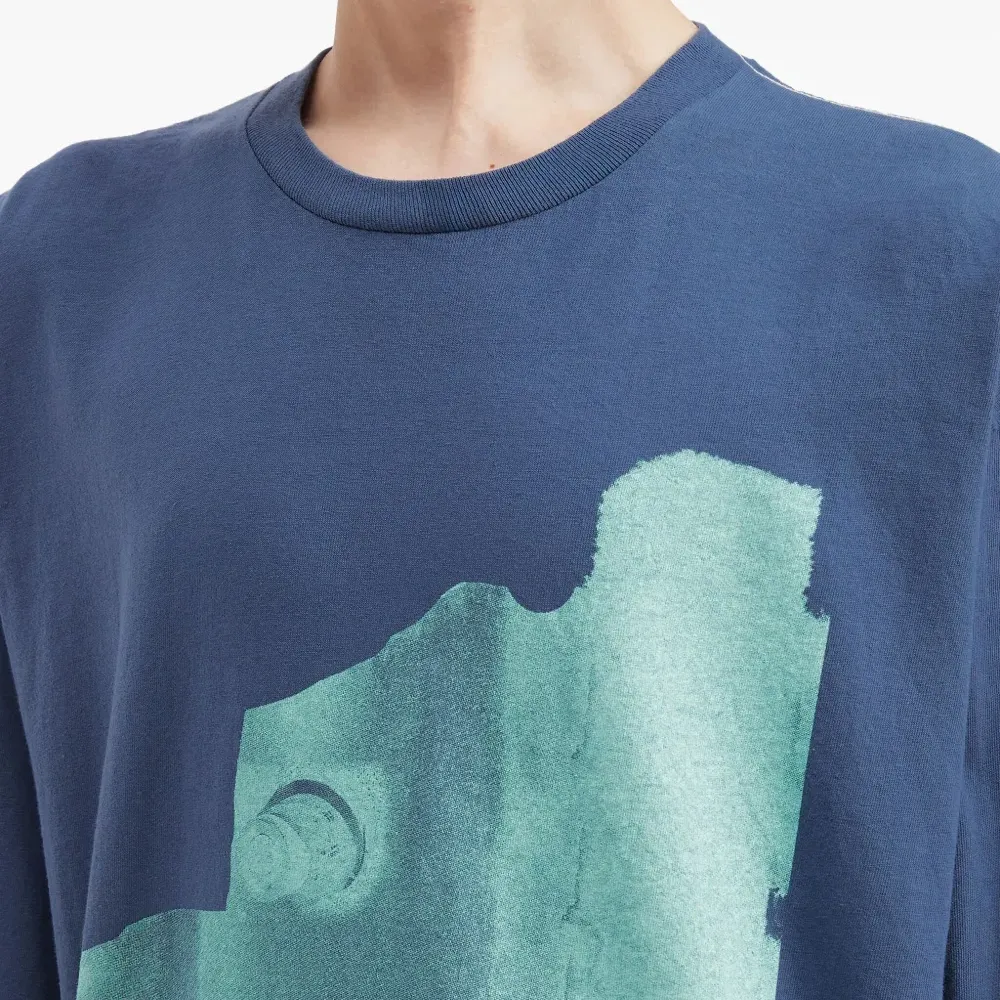 Футболка с длинными рукавами и принтом