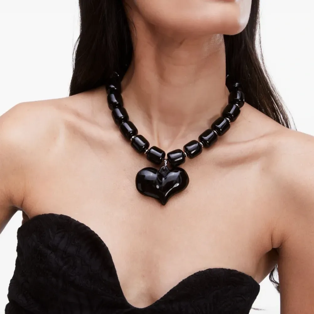 Ожерелье с подвеской-сердцем Amore