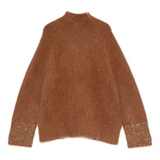 Свитер с пайетками на манжетах