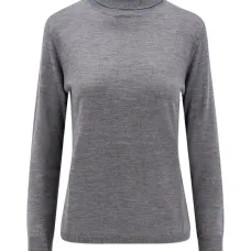 Свитер с высоким воротником