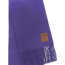 Шарф с бахромой