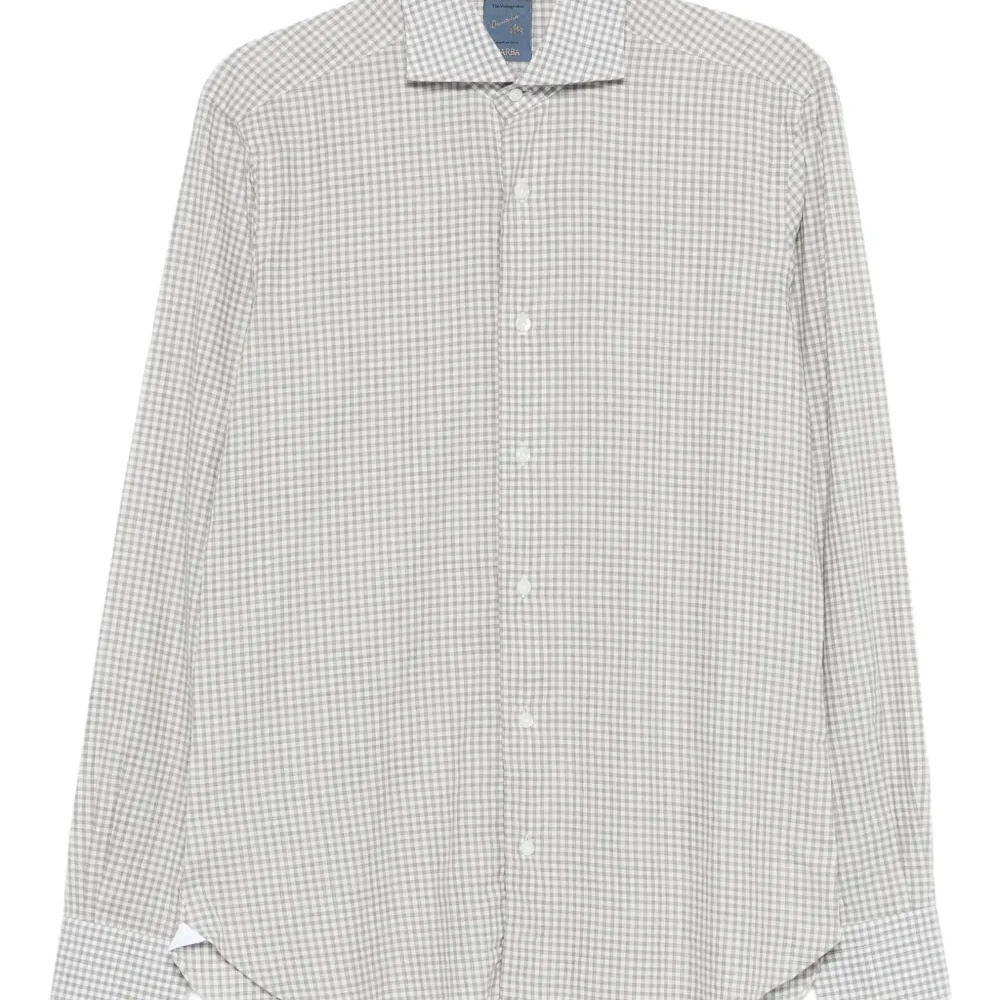 Рубашка в клетку с застежкой на пуговицы Рубашка в клетку с застежкой на пуговицы