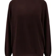 Свитер с высоким воротником