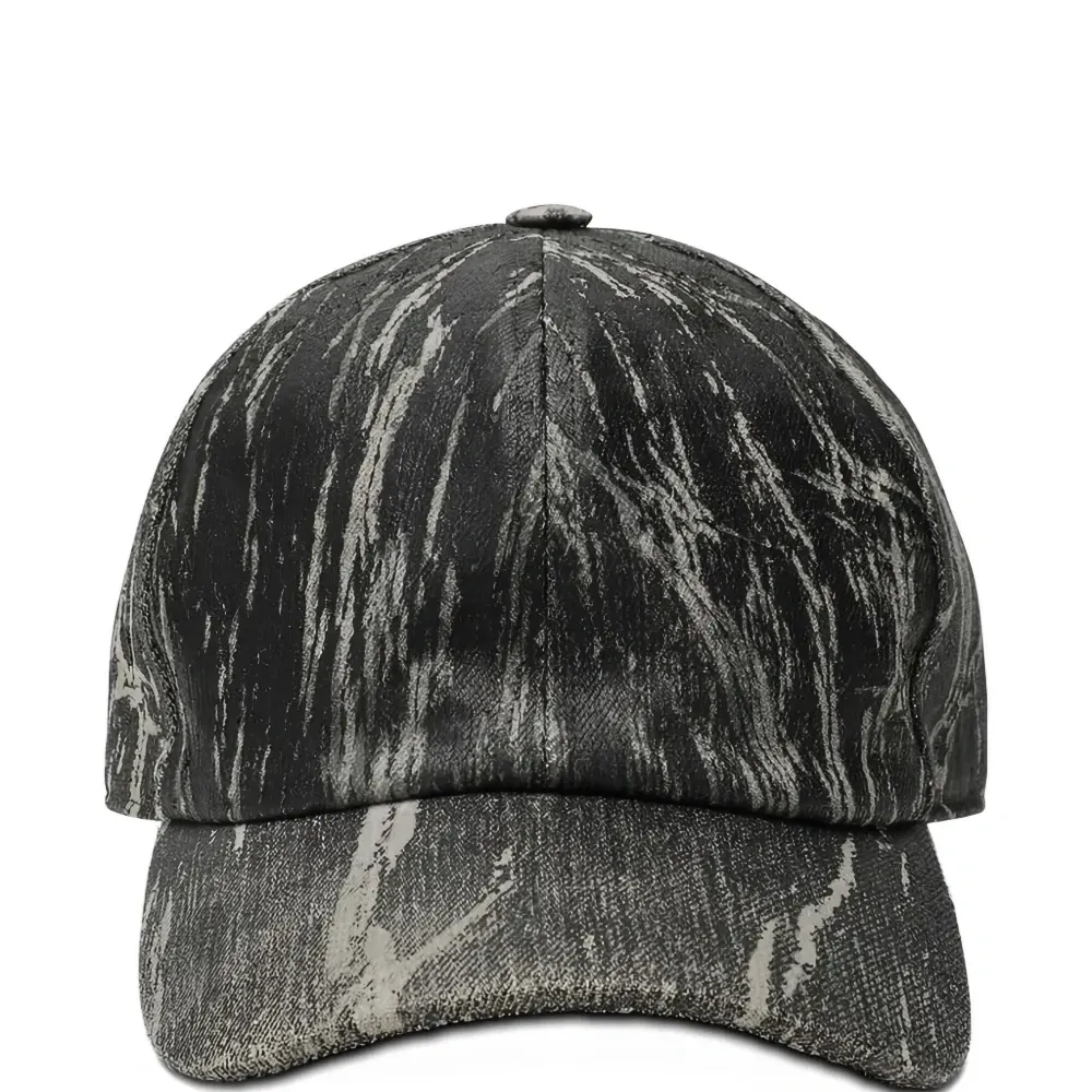 Бейсболка с узором