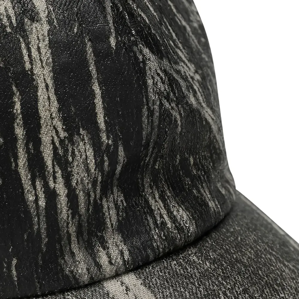 Бейсболка с узором