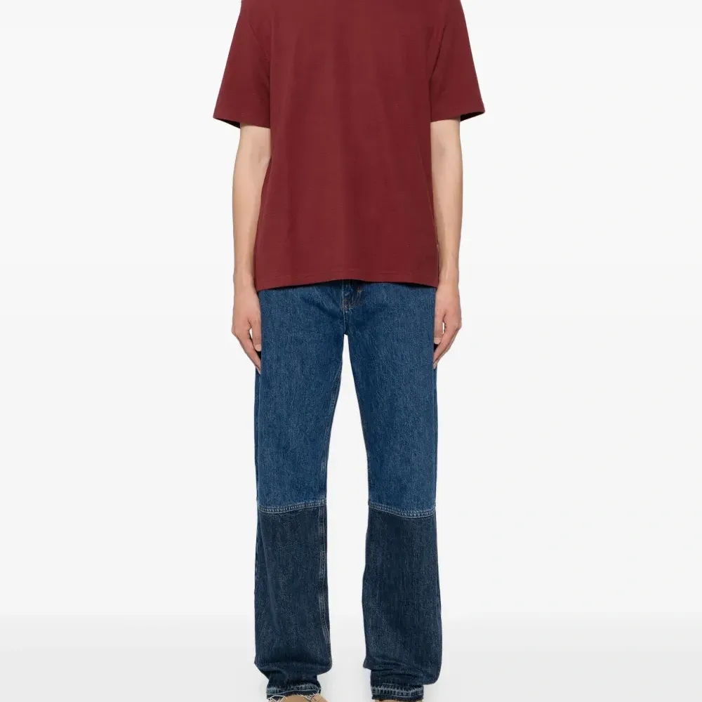 Футболка с короткими рукавами