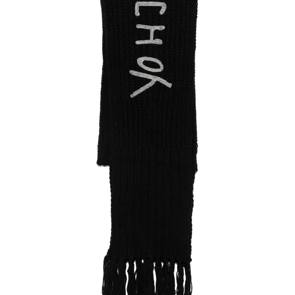 Шарф с бахромой