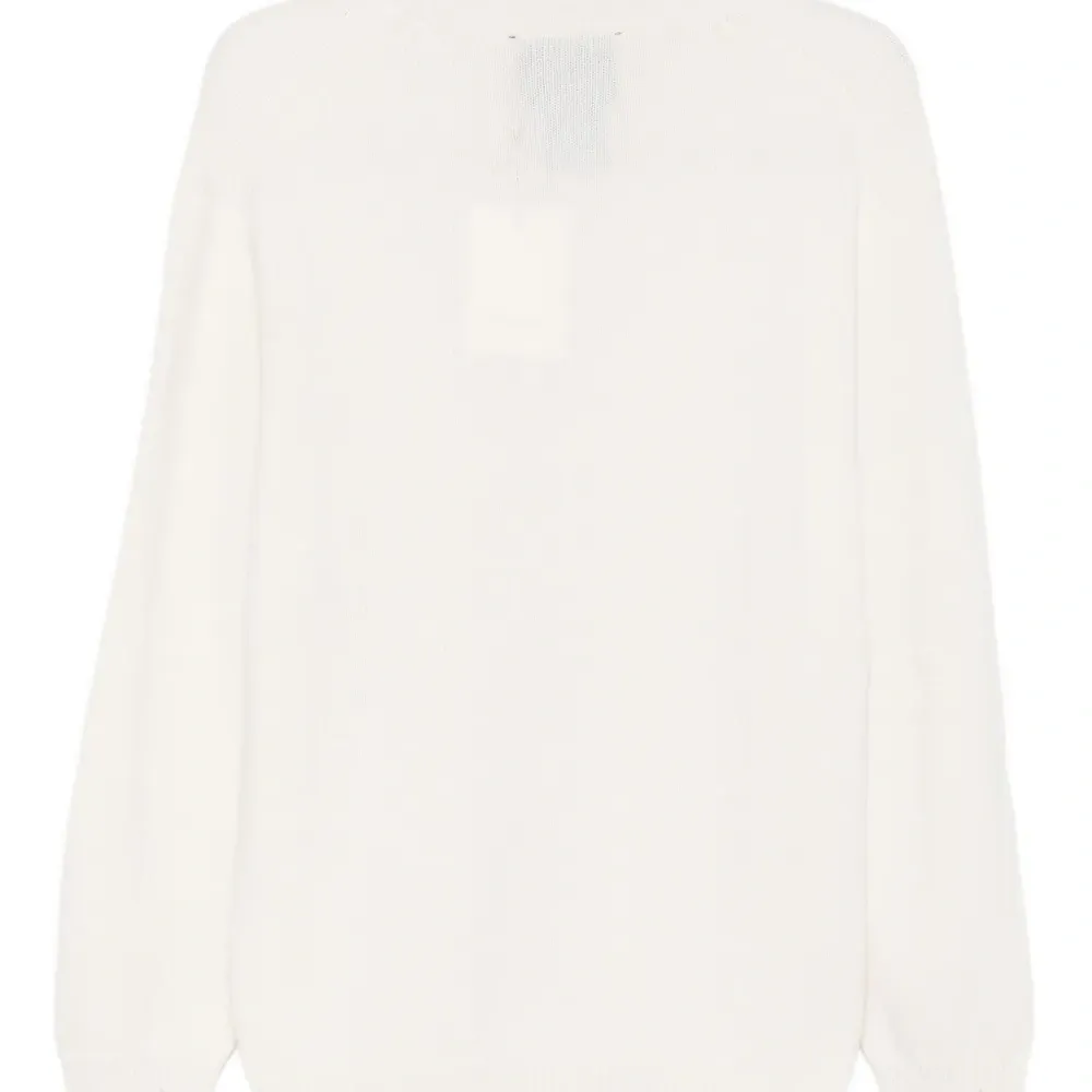 Вязаный свитер с вышивкой и высоким воротом